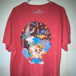 Looney tunes t shirt